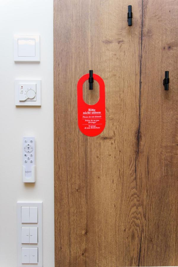 Hotel Twentyfour Living 바트우라하 외부 사진