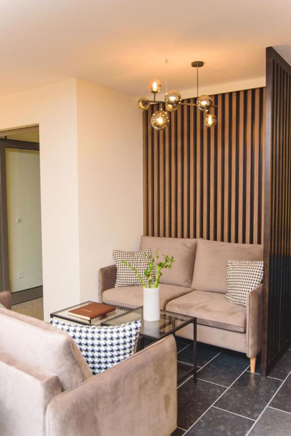 Hotel Twentyfour Living 바트우라하 외부 사진