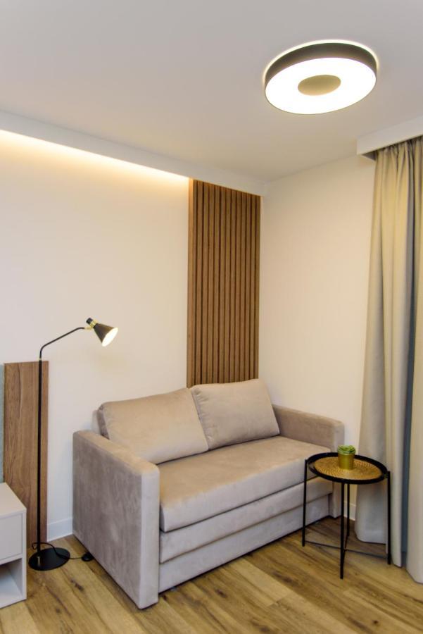 Hotel Twentyfour Living 바트우라하 외부 사진
